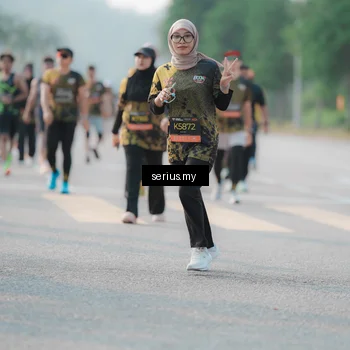 Runner Photo 6402180