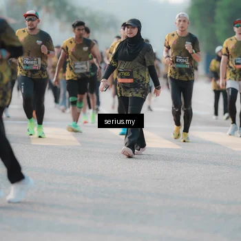 Runner Photo 6402191