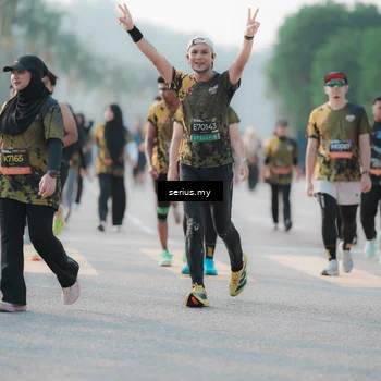 Runner Photo 6402215