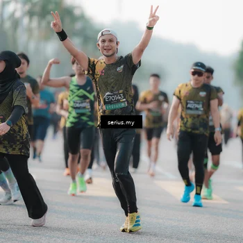 Runner Photo 6402244