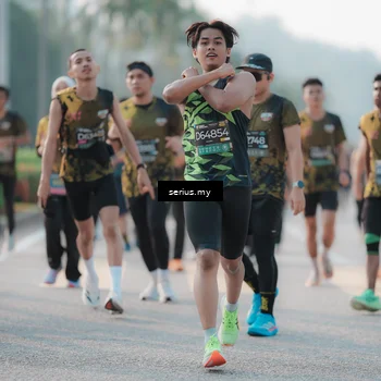 Runner Photo 6402250