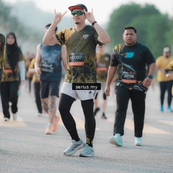 Runner Photo 6402298