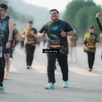 Runner Photo 6402317