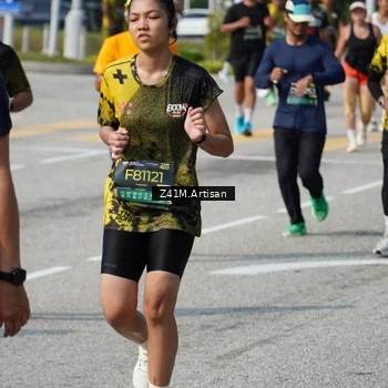 Runner Photo 6402318