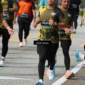 Runner Photo 6402351