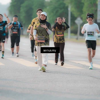 Runner Photo 6402368