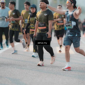 Runner Photo 6402376