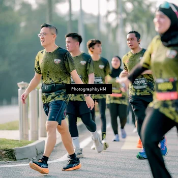 Runner Photo 6402378