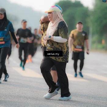 Runner Photo 6402418