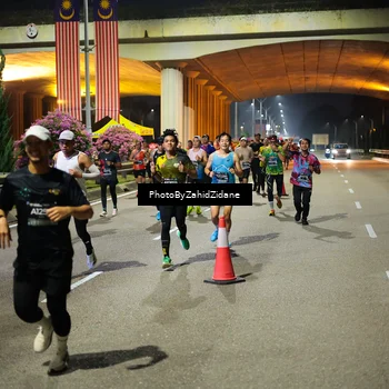 Runner Photo 6402421