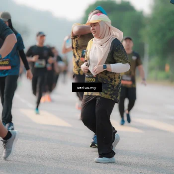 Runner Photo 6402422