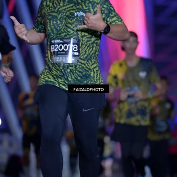 Runner Photo 6402435