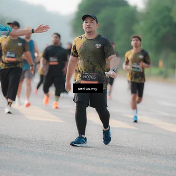 Runner Photo 6402445