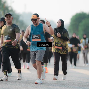Runner Photo 6402470