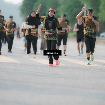 Runner Photo 6402481
