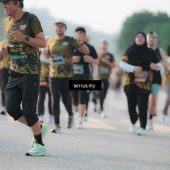Runner Photo 6402514