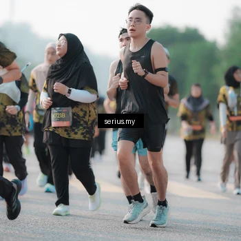 Runner Photo 6402528