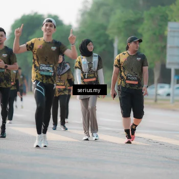 Runner Photo 6402536