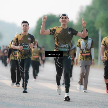 Runner Photo 6402544