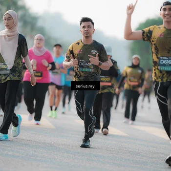 Runner Photo 6402557
