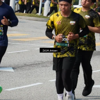 Runner Photo 6402576