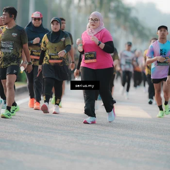 Runner Photo 6402579