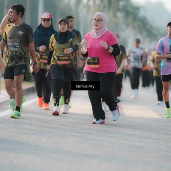 Runner Photo 6402583