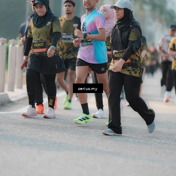 Runner Photo 6402594