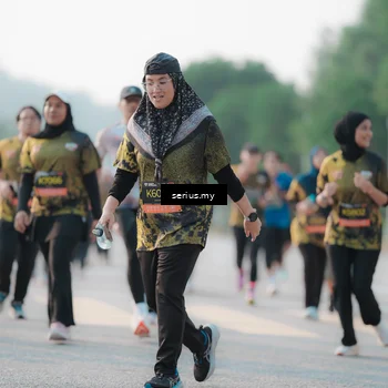 Runner Photo 6402623