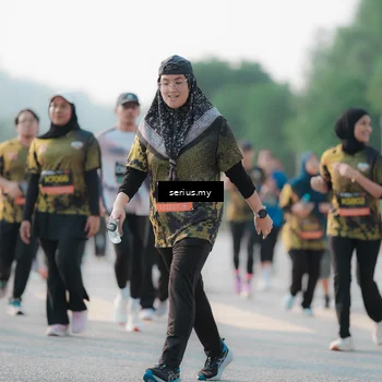 Runner Photo 6402624