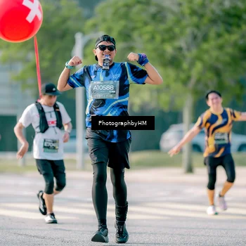 Runner Photo 6402672