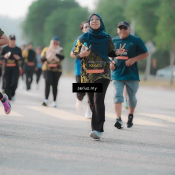 Runner Photo 6402684