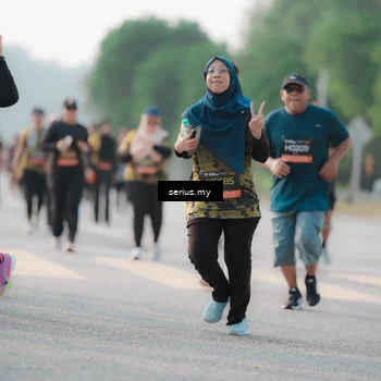 Runner Photo 6402687