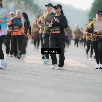 Runner Photo 6402705