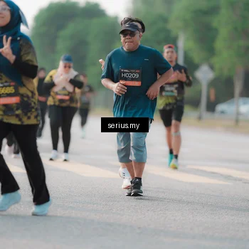 Runner Photo 6402707