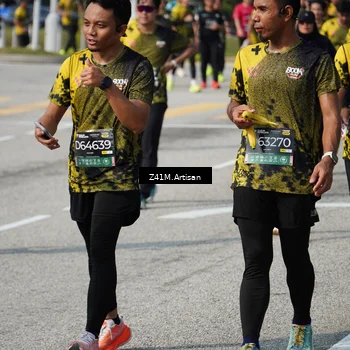 Runner Photo 6402732