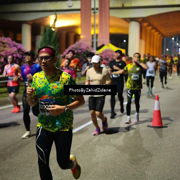 Runner Photo 6402741
