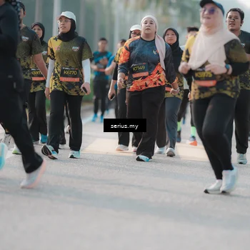 Runner Photo 6402742