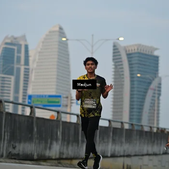 Runner Photo 6402757
