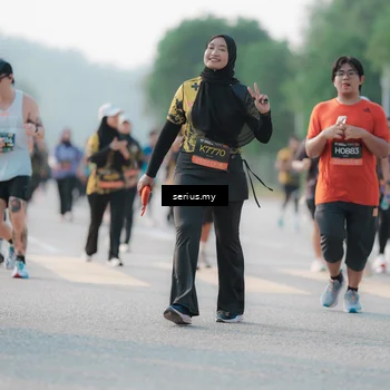 Runner Photo 6402804