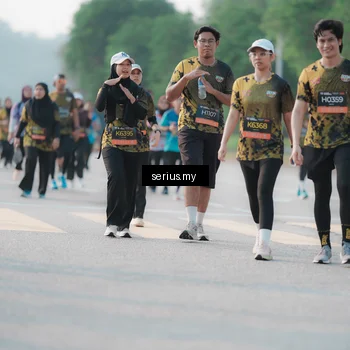 Runner Photo 6402847