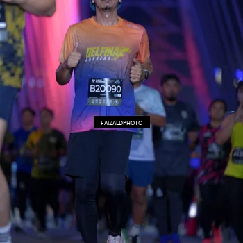 Runner Photo 6402877
