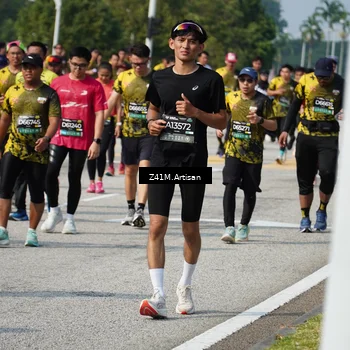 Runner Photo 6402878