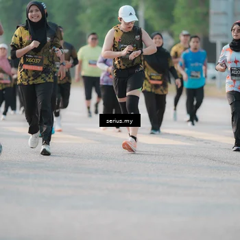 Runner Photo 6402891