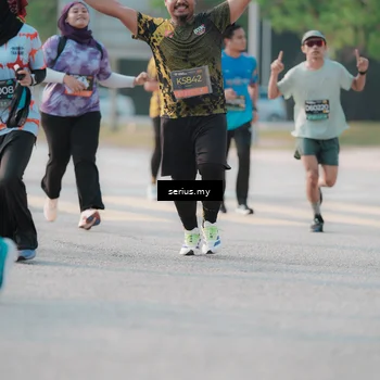 Runner Photo 6402903