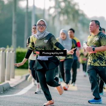 Runner Photo 6402923