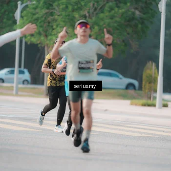 Runner Photo 6402929