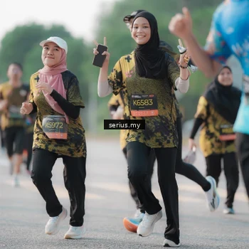Runner Photo 6402975