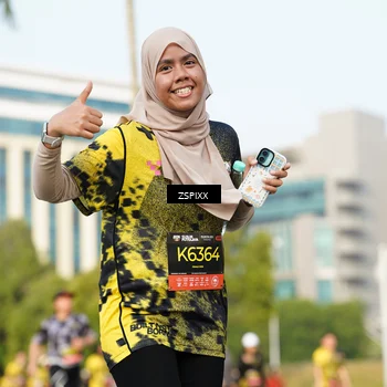 Runner Photo 6402980