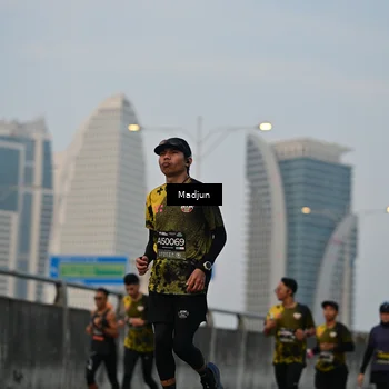 Runner Photo 6402993